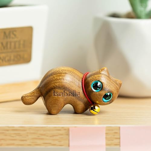 Custom Small Cute Cat Wooden Sculpture