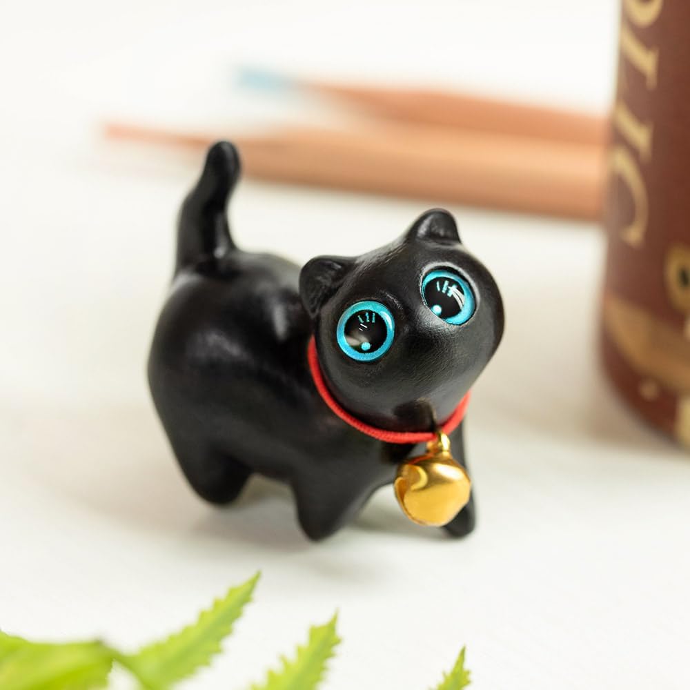 Custom Small Wooden Cat Sculpture Cute Desk Decor
