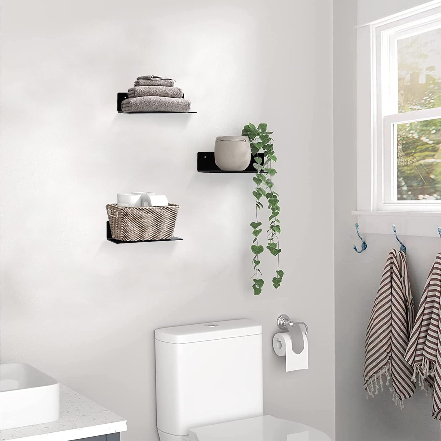 9 Inch Acrylic Floating Shelf Set of 2 - Black