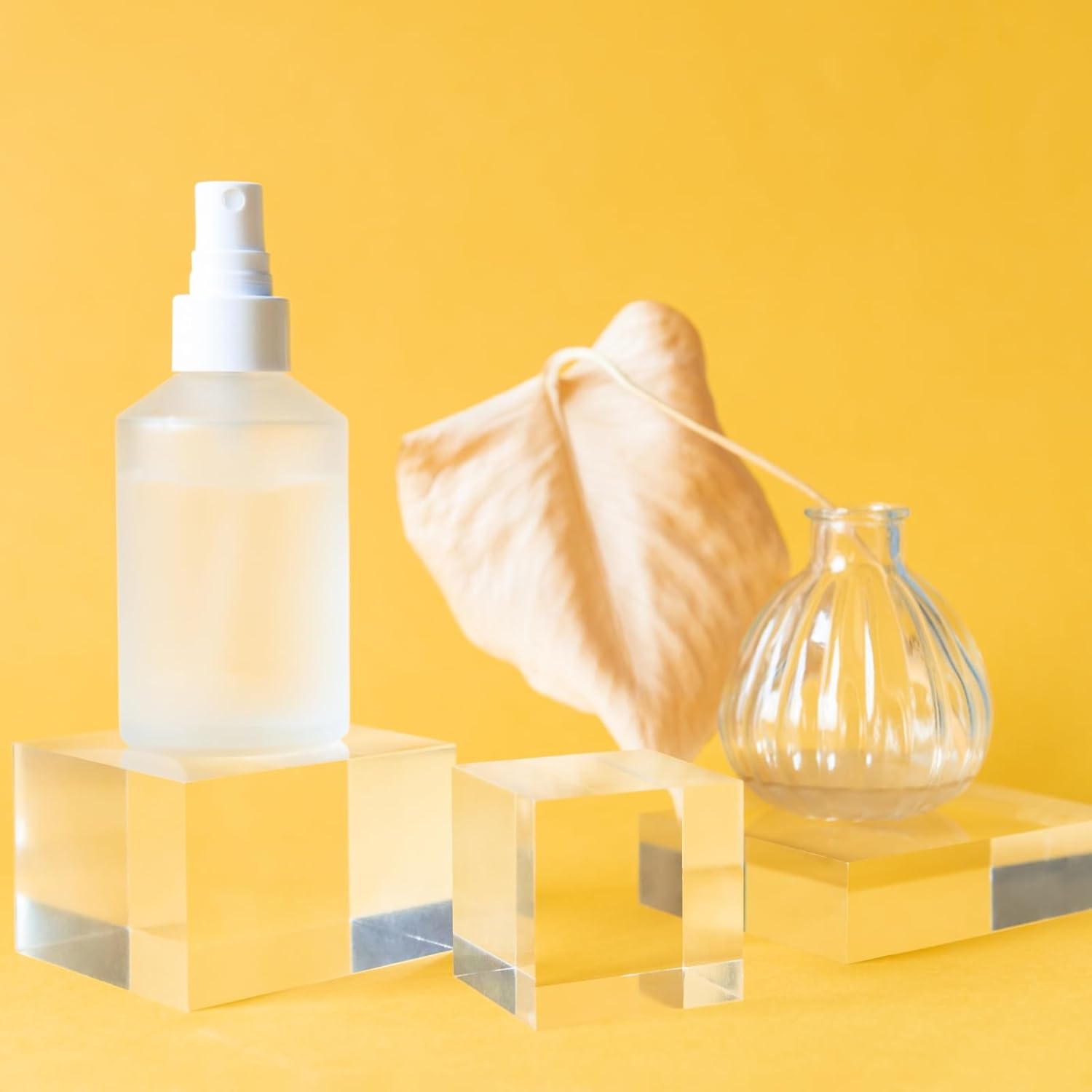 Uxcell 2pcs Acrylic Cylinder Display Blocks 30x60mm Clear Jewelry Stand Base for Rings and Cosmetics