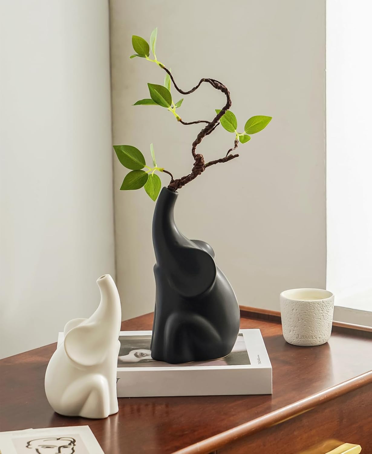 Lovely Elephant Sculpture with Flower Home Decor
