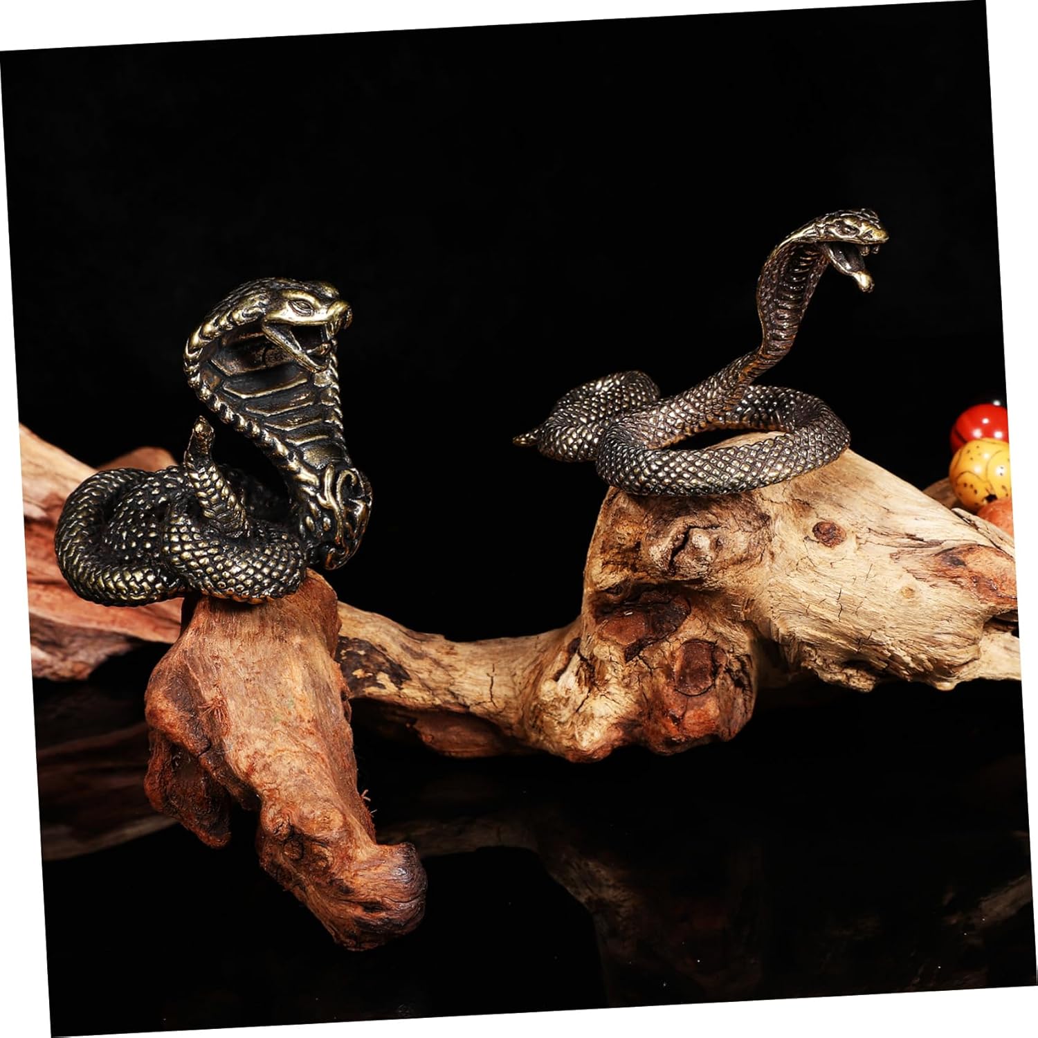 Wakauto 2pcs Brass Snake Figurine Realistic Decor Sculpture