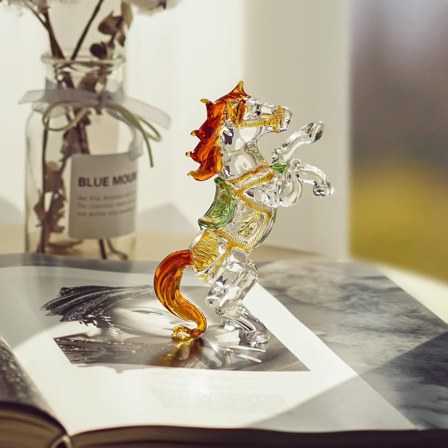 HD Hyaline Dora Crystal Butterfly with Ball Base and Standing Horse Figurine Collectible Decoration