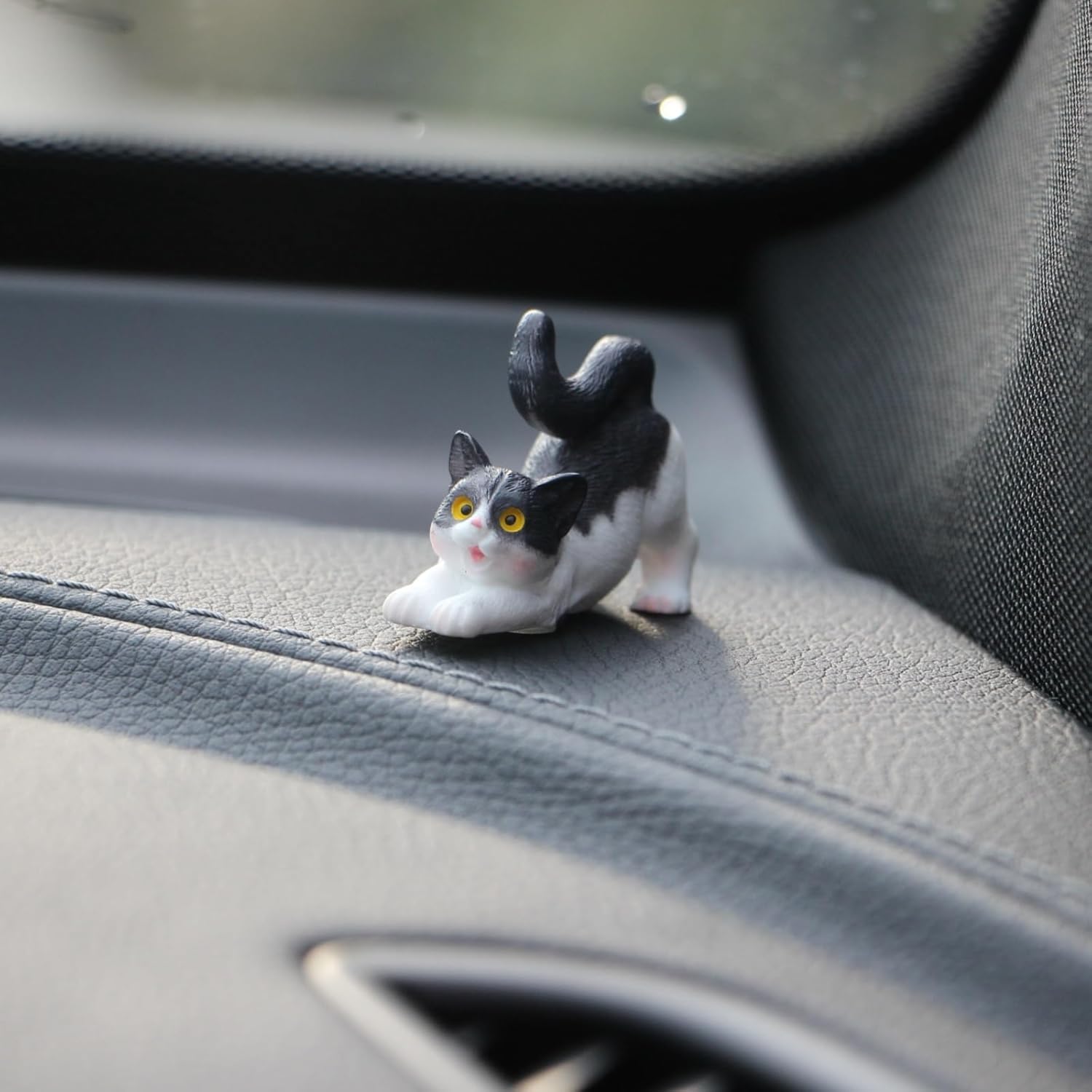 Cute Cat and Fishbowl Car Dashboard Decorations