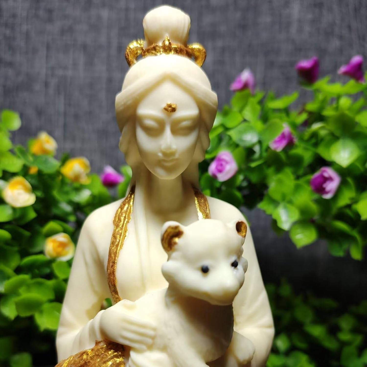 Female Statue Lady Buddha with Nine-Tailed Fox Home Office Decor