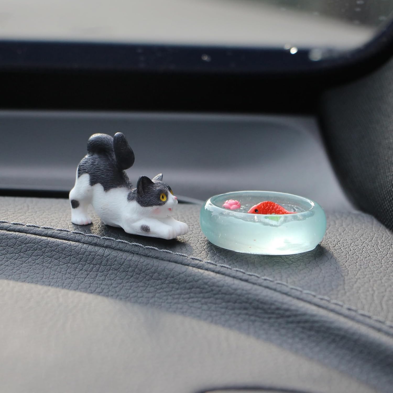 Cute Cat and Fishbowl Car Dashboard Decorations