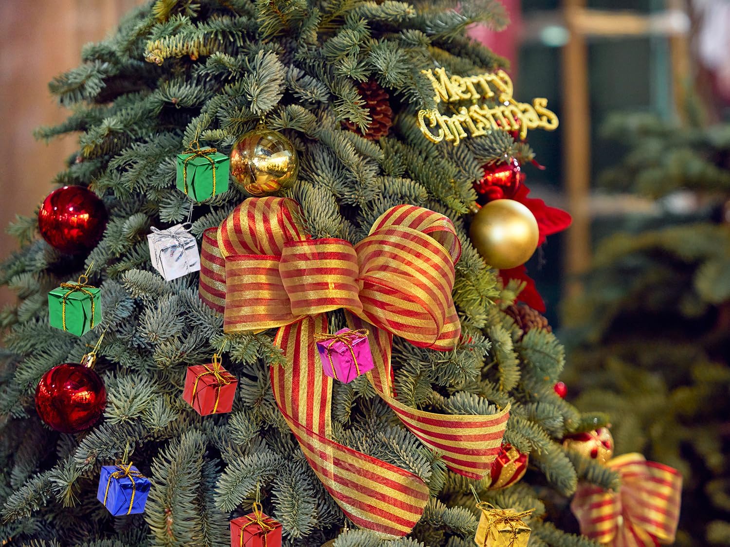 Penta Angel Christmas Tree Mini Boxes 36Pcs Assorted Color