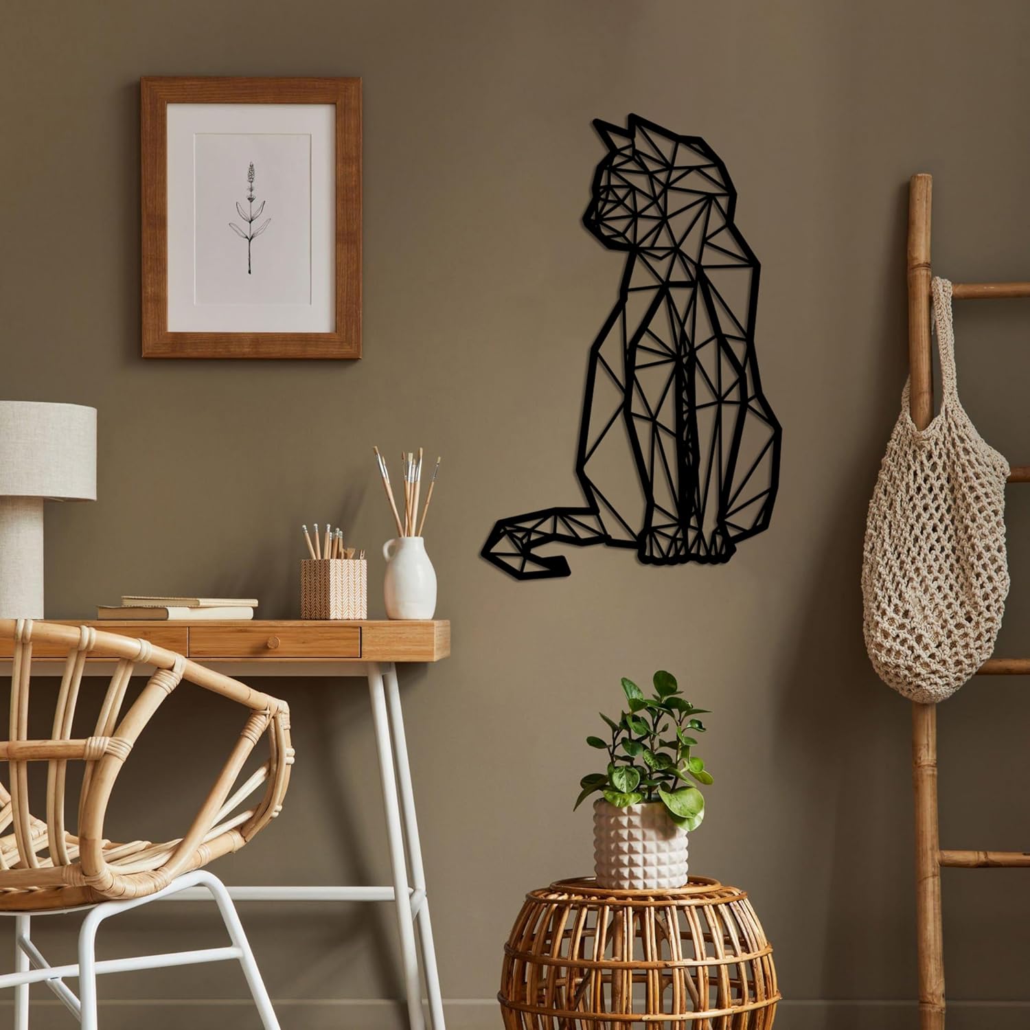 DEKADRON Metal Wall Decor Geometric Cat Art
